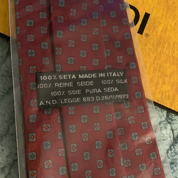 Fendi necktie - Picture 2 of 2